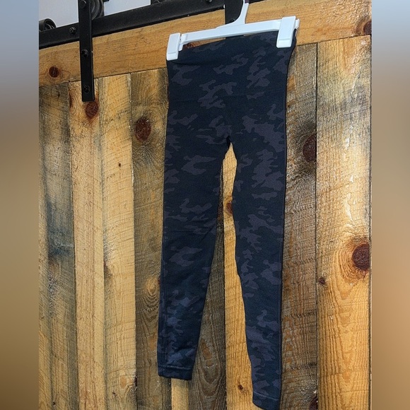 Camo spanx leggings